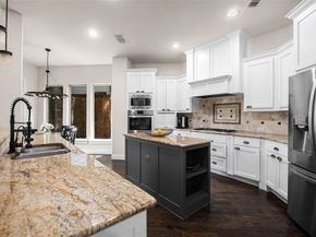 5623  Matalee Avenue , Dallas Texas 75206