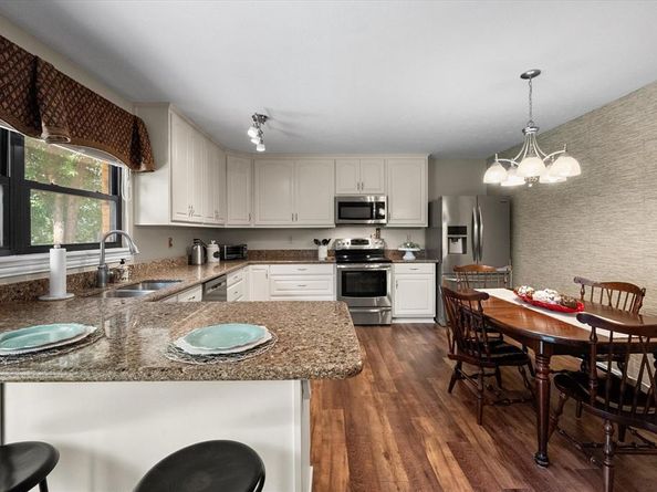7016  Greenspring Drive , Arlington Texas 76016