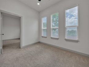 917 S Carroll Avenue , Dallas Texas 75223