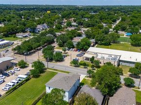 917 S Carroll Avenue , Dallas Texas 75223