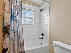 732  Forest Creek , DeSoto Texas 75115