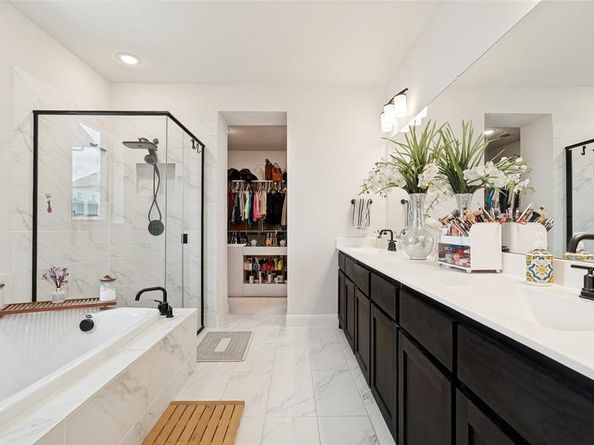 909  Almond Blossom Circle , Crowley Texas 76036