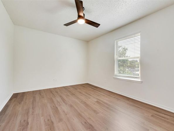 602  Timberline Drive , Hurst Texas 76053