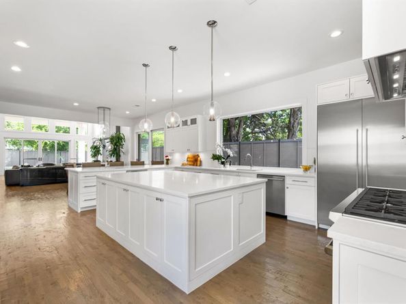 6243  Churchill Way , Dallas Texas 75230