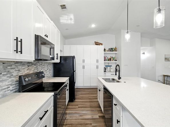 9853  Sophora Circle , Dallas Texas 75249