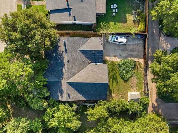 9853  Sophora Circle , Dallas Texas 75249
