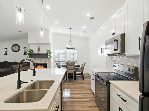 9853  Sophora Circle , Dallas Texas 75249