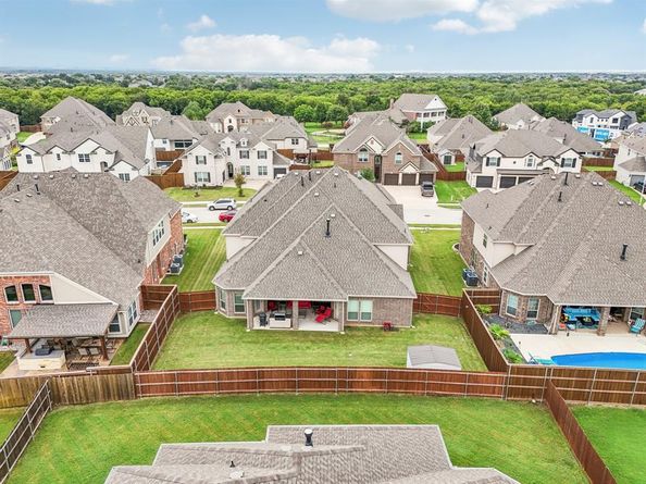 4611  Great Plains Way , Mansfield Texas 76063