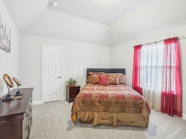 4611  Great Plains Way , Mansfield Texas 76063