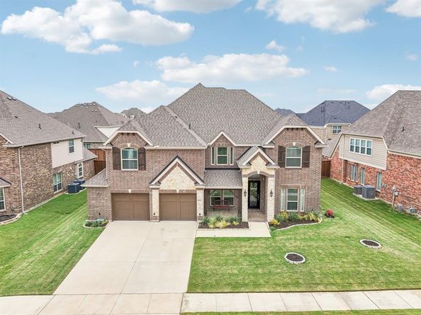 4611  Great Plains Way , Mansfield Texas 76063