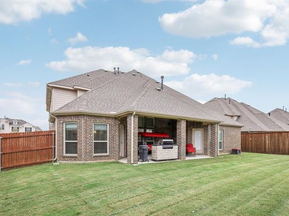 4611  Great Plains Way , Mansfield Texas 76063