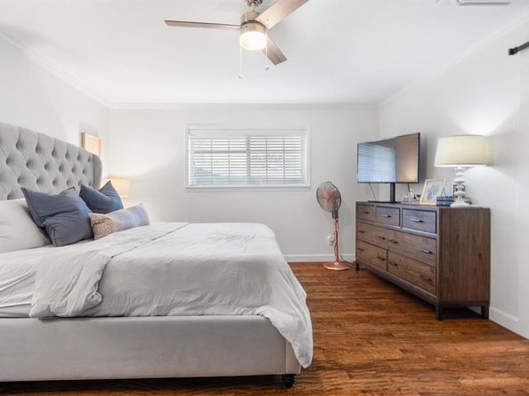 7439  Chattington Drive , Dallas Texas 75248
