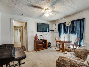 2603  Ross Avenue , Fort Worth Texas 76164