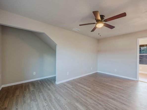 319  Cole Street , Garland Texas 75040