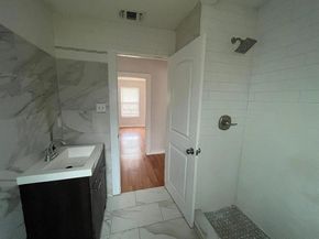 2244  Jordan Street , Dallas Texas 75215