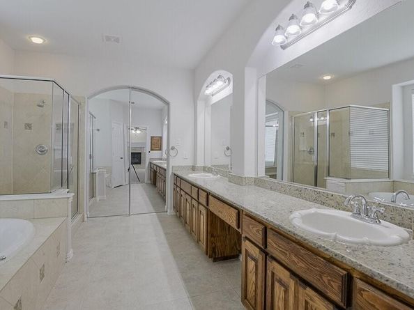3048 S Camino Lagos  , Grand Prairie Texas 75054