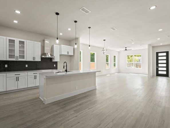 4020  Ranger Drive , Dallas Texas 75212