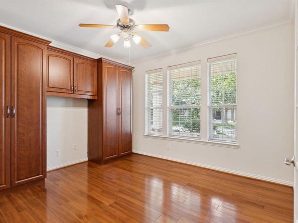 1191  Bonham Parkway , Lantana Texas 76226