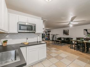 2238  College Avenue , Fort Worth Texas 76110