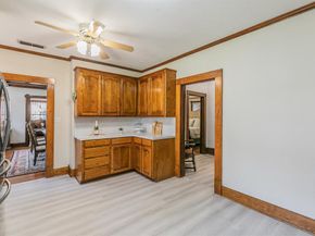 2238  College Avenue , Fort Worth Texas 76110