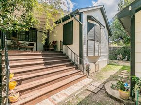 2238  College Avenue , Fort Worth Texas 76110