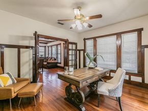2238  College Avenue , Fort Worth Texas 76110