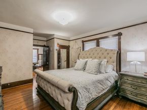 2238  College Avenue , Fort Worth Texas 76110