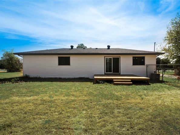 202  Maverick Trail , Oak Point Texas 75068