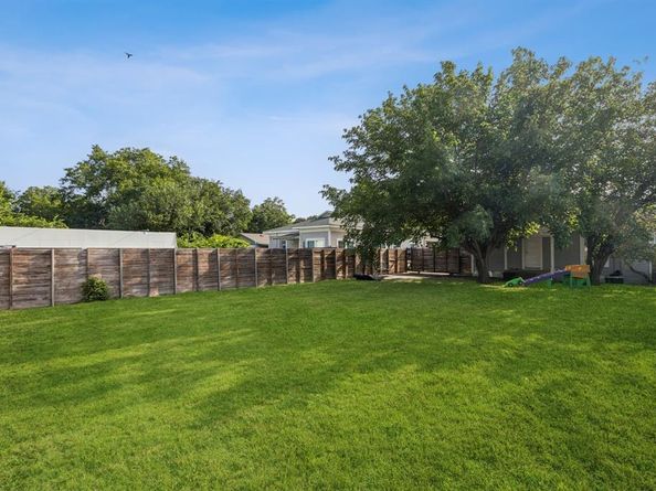 2707  Clymer Street , Dallas Texas 75212