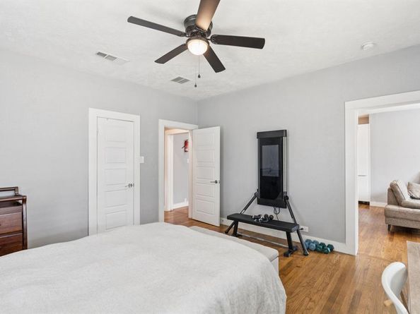 2707  Clymer Street , Dallas Texas 75212