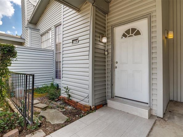 736  Baruna Circle , Garland Texas 75043