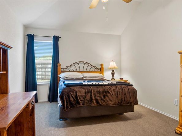 2736  Ensenada Lane , Fort Worth Texas 76108