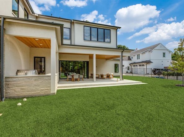 7163  Lyre Lane , Dallas Texas 75214