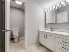 6947  Helsem Way  129, Dallas Texas 75230