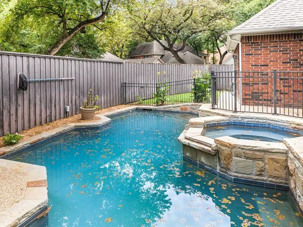 6306  Kelly Circle , Garland Texas 75044