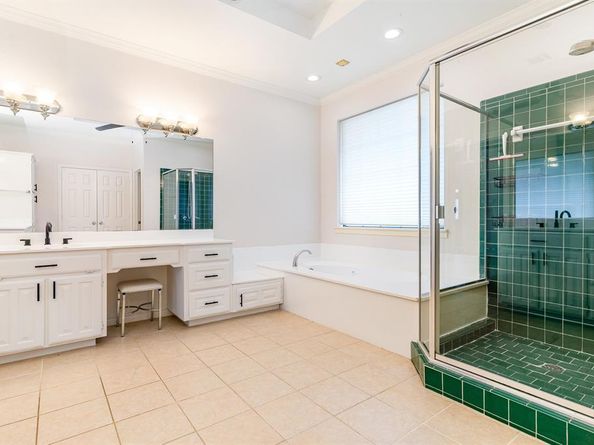 6306  Kelly Circle , Garland Texas 75044