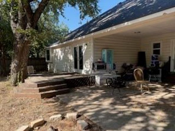 624  Harrison Lane , Hurst Texas 76053