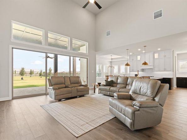 2116  Roaming Trail , Northlake Texas 76247
