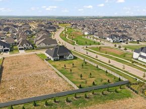 2116  Roaming Trail , Northlake Texas 76247