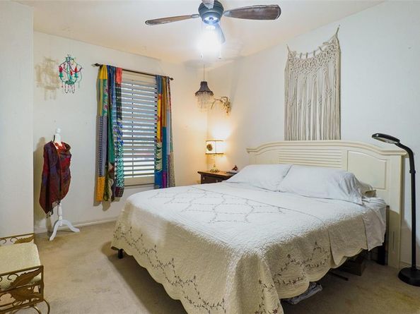 11360  Hill Country Circle , Ponder Texas 76259