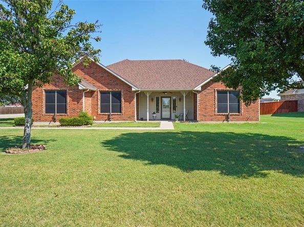 11360  Hill Country Circle , Ponder Texas 76259