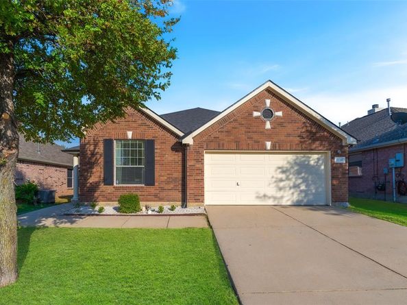 2736  Dawn Spring Drive , Little Elm Texas 75068