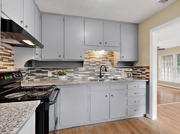 4417  Odessa Avenue , Fort Worth Texas 76133