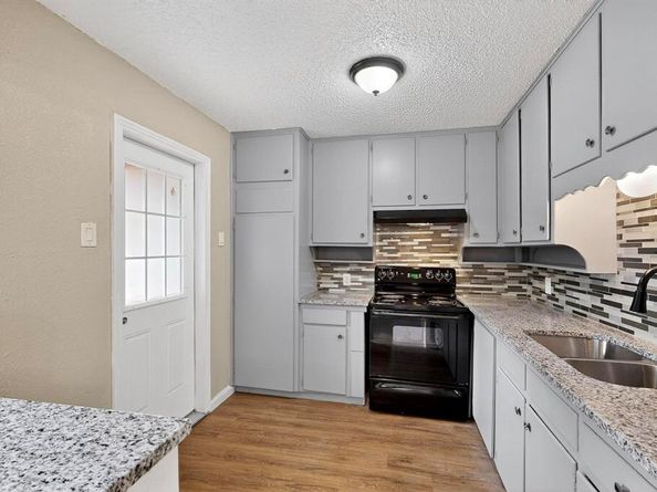 4417  Odessa Avenue , Fort Worth Texas 76133