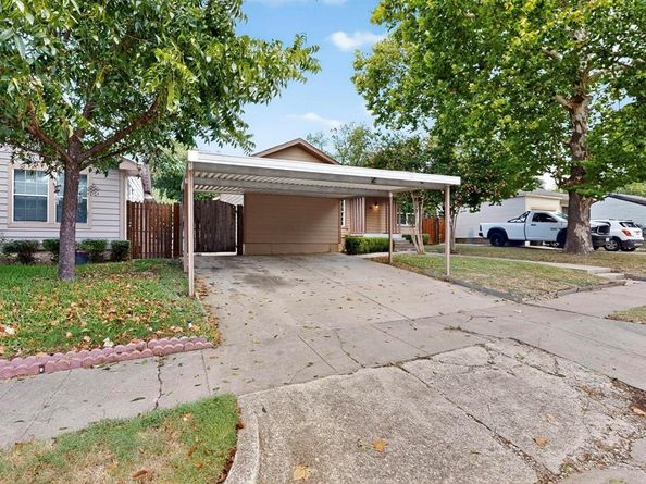 4417  Odessa Avenue , Fort Worth Texas 76133