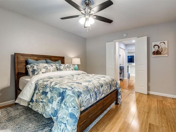 7525  Holly Hill Drive  1, Dallas Texas 75231