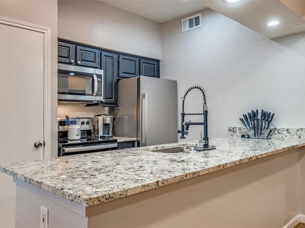 7525  Holly Hill Drive  1, Dallas Texas 75231