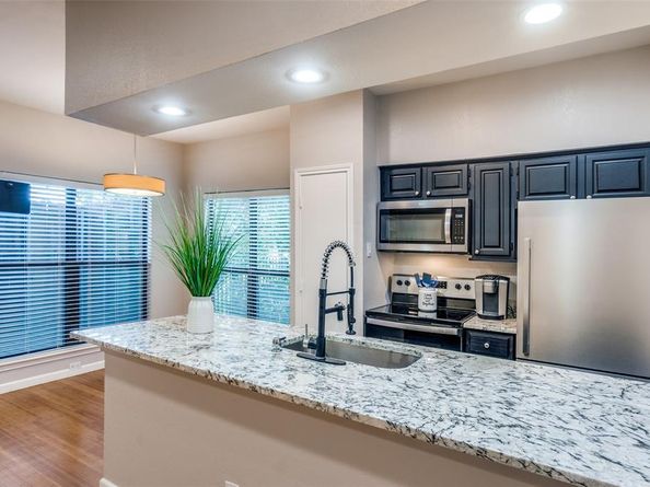 7525  Holly Hill Drive  1, Dallas Texas 75231
