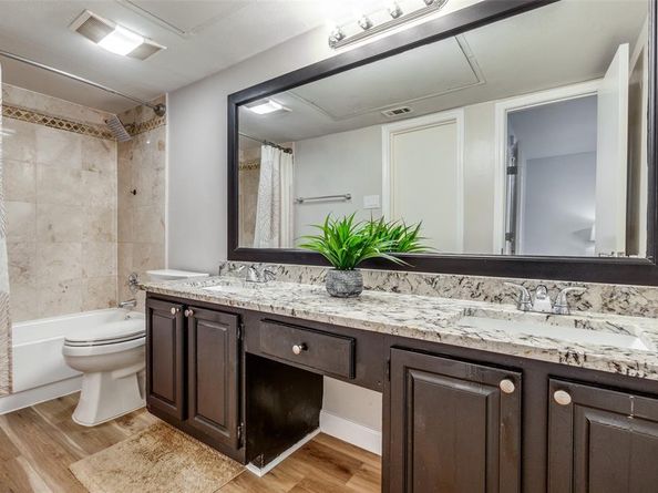 7525  Holly Hill Drive  1, Dallas Texas 75231