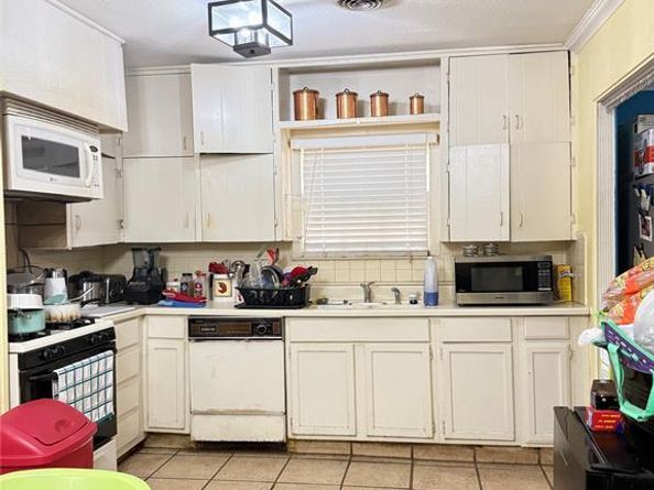 6230  Reiger Avenue , Dallas Texas 75214